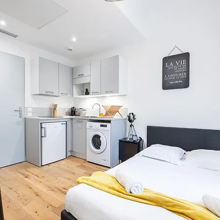 Charming Center 108 Apartman *