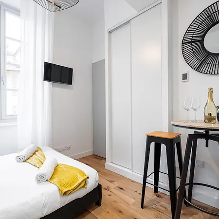 Appartement Charming Center 108