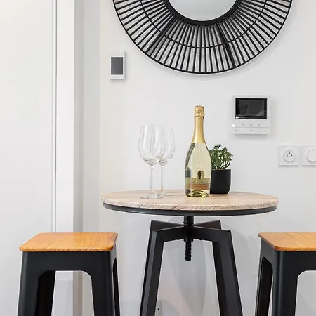 Charming Center 108 * Ницца